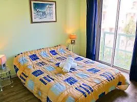 Quartier Latin-8 Apartament