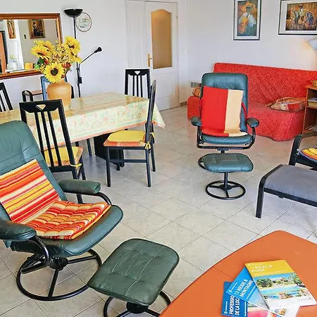 Quartier Latin-8 * Fréjus
