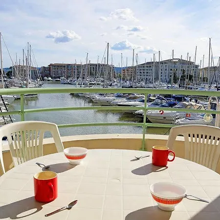 Apartament Quartier Latin-8 *