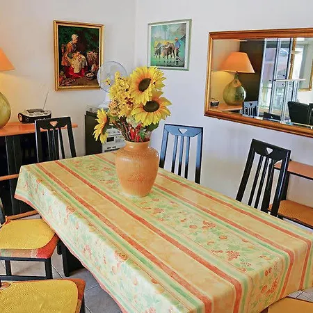 Quartier Latin-8 * Fréjus